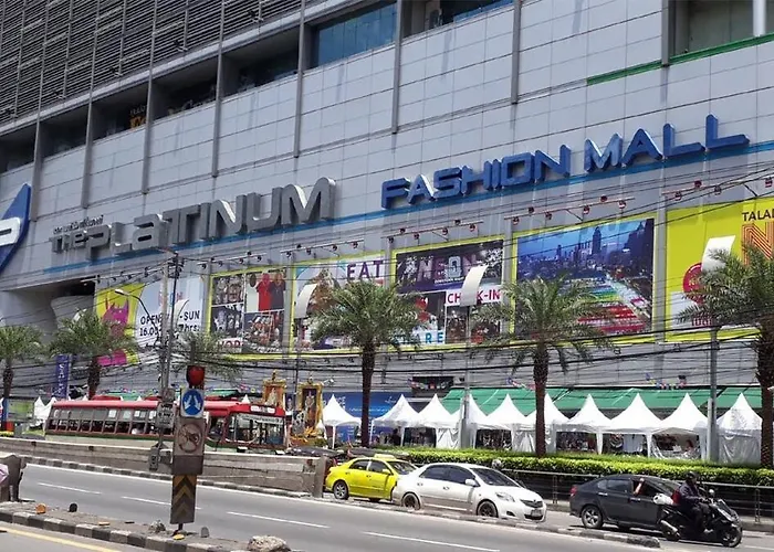 Thip At Surawong Апартаменты *